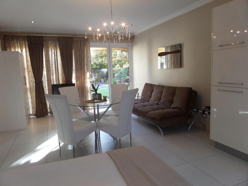 Kasa Nama Hotel Edgemead ห้อง รูปภาพ